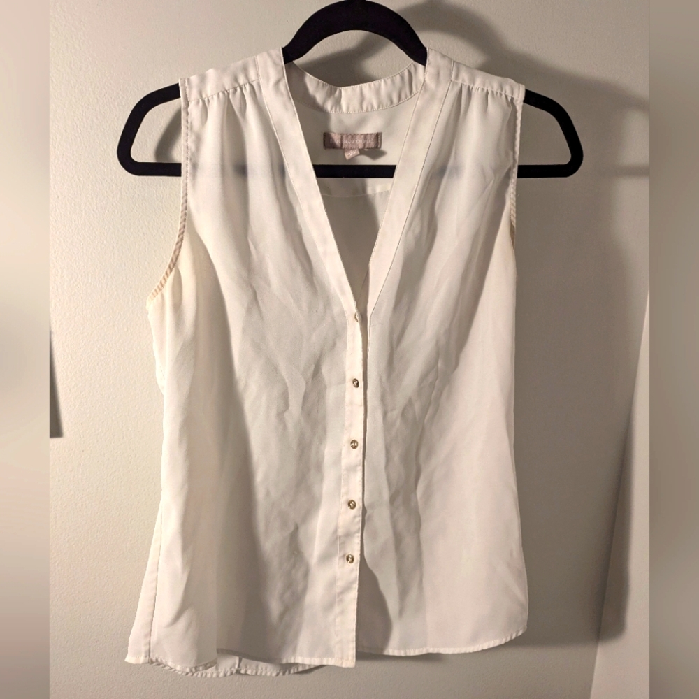 Banana Republic White Sleeveless Button Top Women's Size 6 S/M